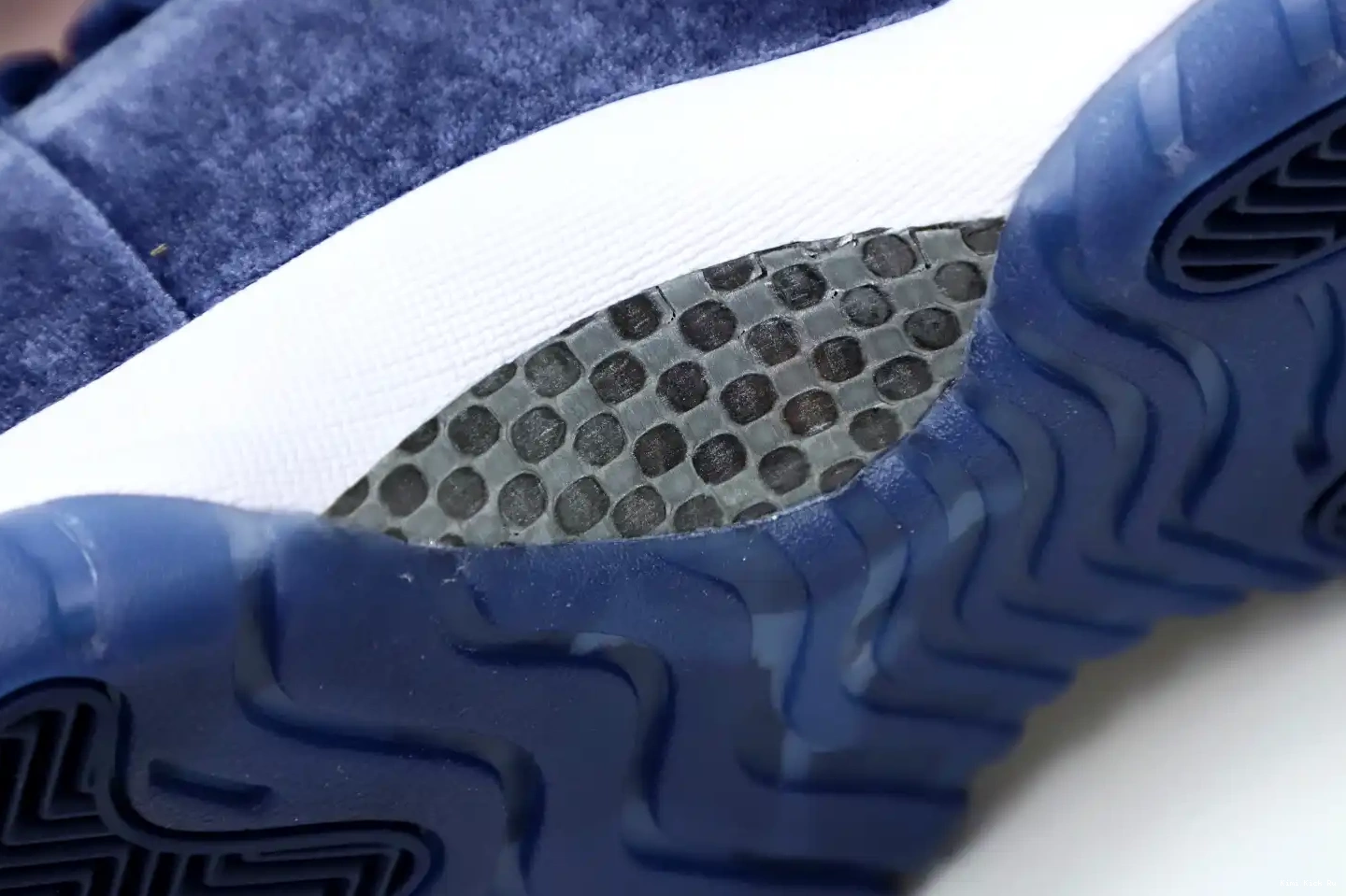 Kimikick MIDNIGHT NAVY RETRO JORDAN AIR 11 0823